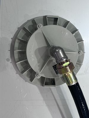 完全自動 304ステンレス鋼 空気シャワールーム 25-28M/S 空気速度と0-99s調整可能なシャワー時間