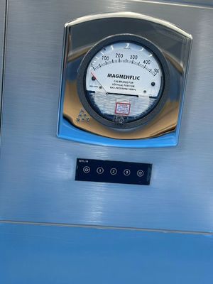 薬剤類のラミナールフローフード H14 HEPA 99.9995%効率 紫外線消毒